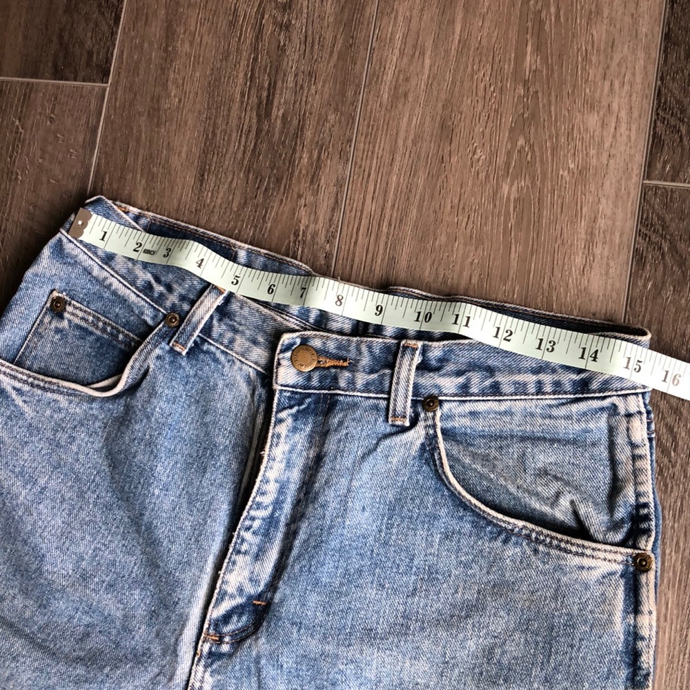 Wrangler Vintage High Waisted Jeans